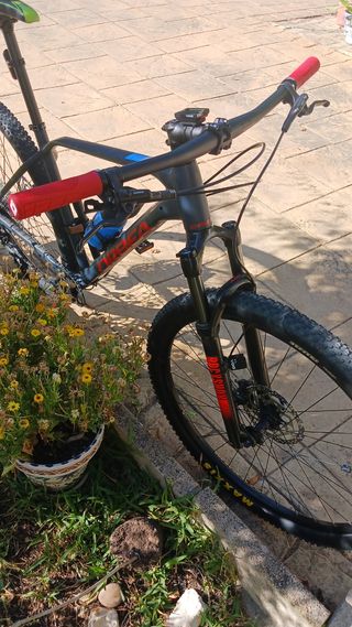 Se vende bicicleta Orbea Alma 29' H30 TallaL