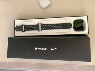 Apple watch 6 - 44mm