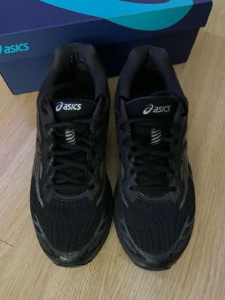 Deportivas asics