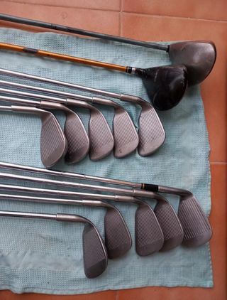 hierros de golf pingeye2 punto negro