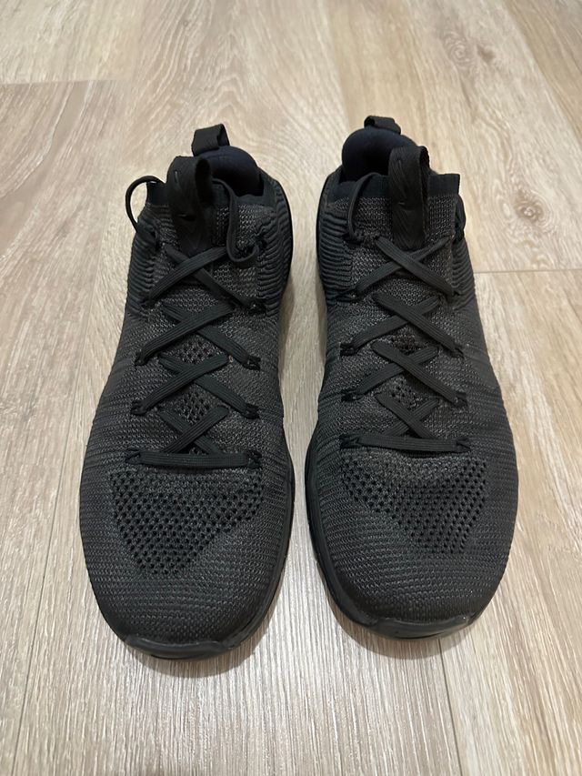 Zapatilla Nike metcon fliknit