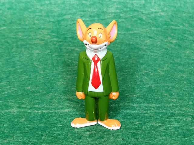 Geronimo Stilton "Viaje en el Tiempo" + figura.