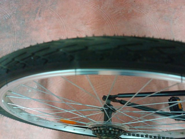 Bicicletta ruote 28 taglia M NUOVA