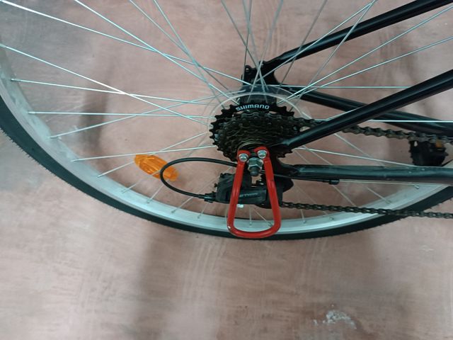 Bicicletta ruote 28 taglia M NUOVA