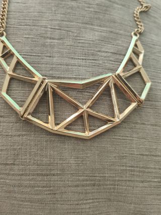 COLLAR 