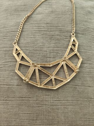 COLLAR 