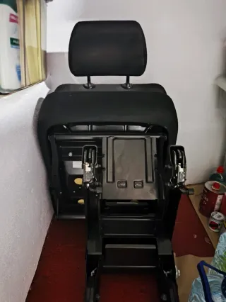 asientos Volkswagen Caravelle T.6.1