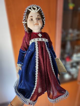 bambola porcellana collezione unica