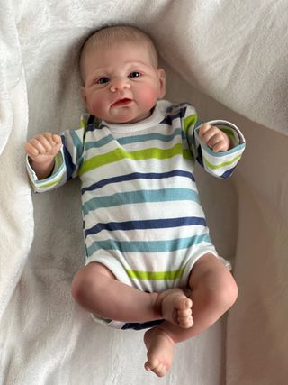 Bebé reborn de 47 centímetros 