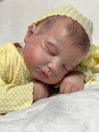 Bebé reborn niña bonita 