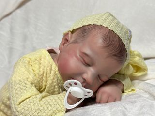 Bebé reborn niña bonita 