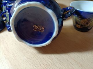 Juego de cafe, falta una taza y la tapa del azúcar