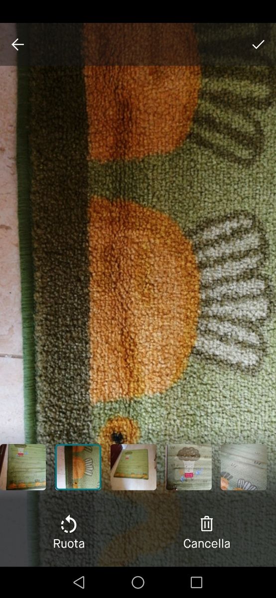 Tappeto grande verde