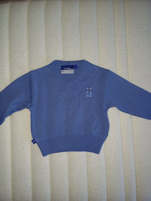 1 Jersey colegio Stella Maris talla 2