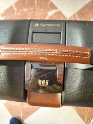 Maleta rígida Samsonite 93,5 litros
