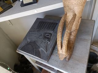 escultura ritual Persa piedra tallada a mano