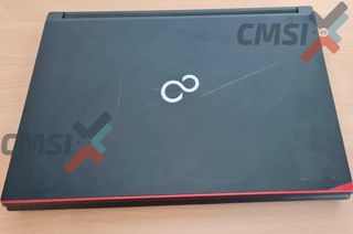 Fujitsu A574 15"/i5-4/4gb/hdd 500gb-grado b