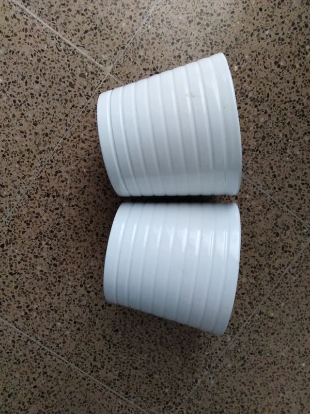 Urge Venta 2 Macetas con Rayas Horizontal