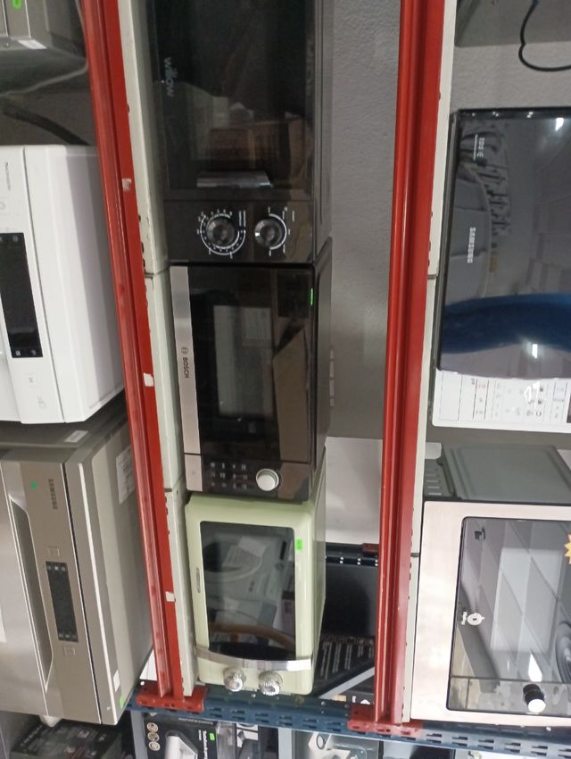 Microondas sin grill y con grill 