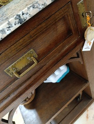 Alacena antigua  de roble