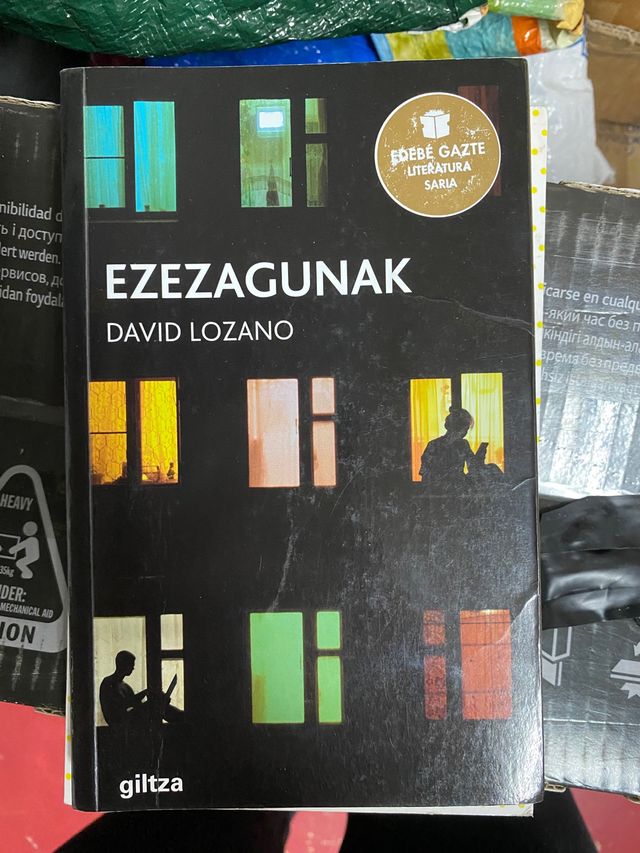 Ezezagunak