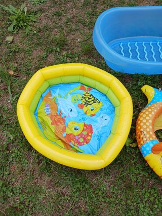Lote bañera, flotador y piscina bebe