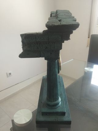 Reloj de Templo Griego