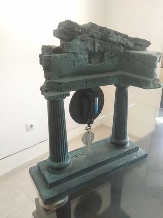 Reloj de Templo Griego