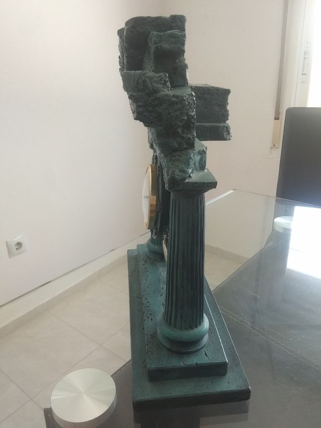 Reloj de Templo Griego