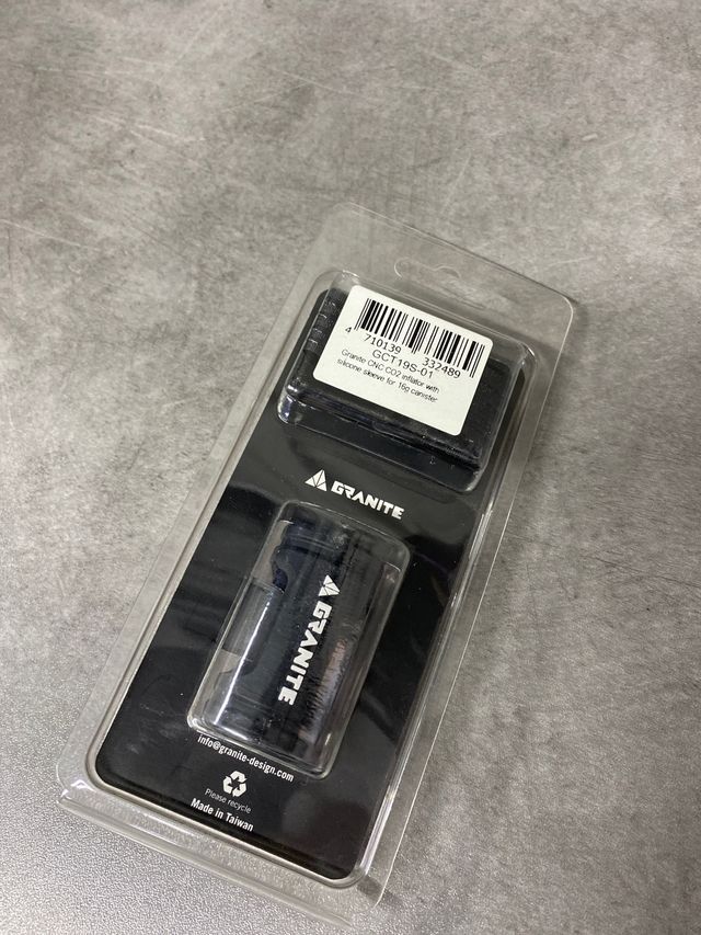 Kit boquilla y soporte botella co2 granite