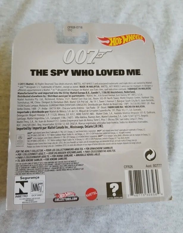 Hot Wheels Retro Entertainment Lotus 007 bond