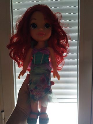 muñeca ariel