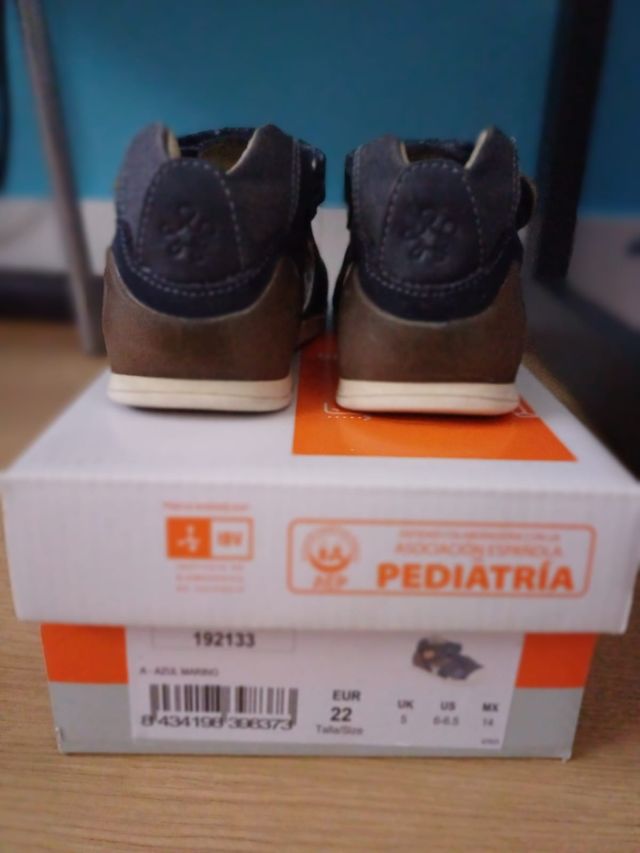 Sandalias Biomecanics niño n22