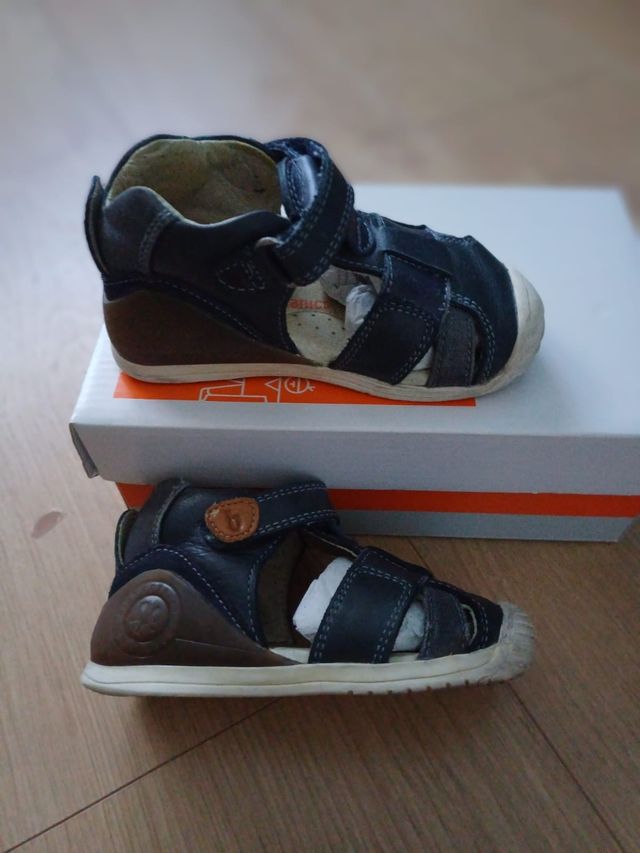 Sandalias Biomecanics niño n22