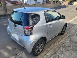 Toyota iQ 2009 Automatico