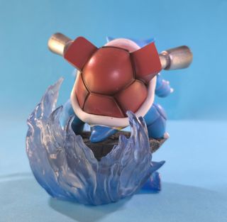 BLASTOIS FIGURA DE COLECCIÓN POKÉMON
