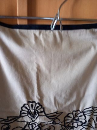 Falda 100% algodón marca yokana. Solo septiembre 