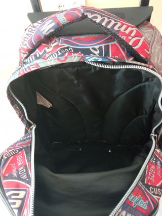 cartera con ruedas totto