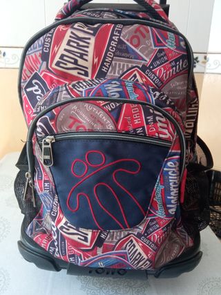 cartera con ruedas totto