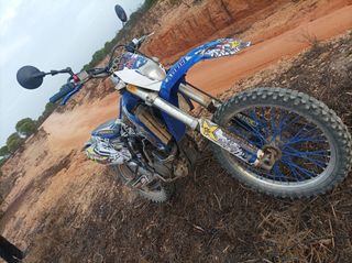 Yamaha WR 250f de enduro