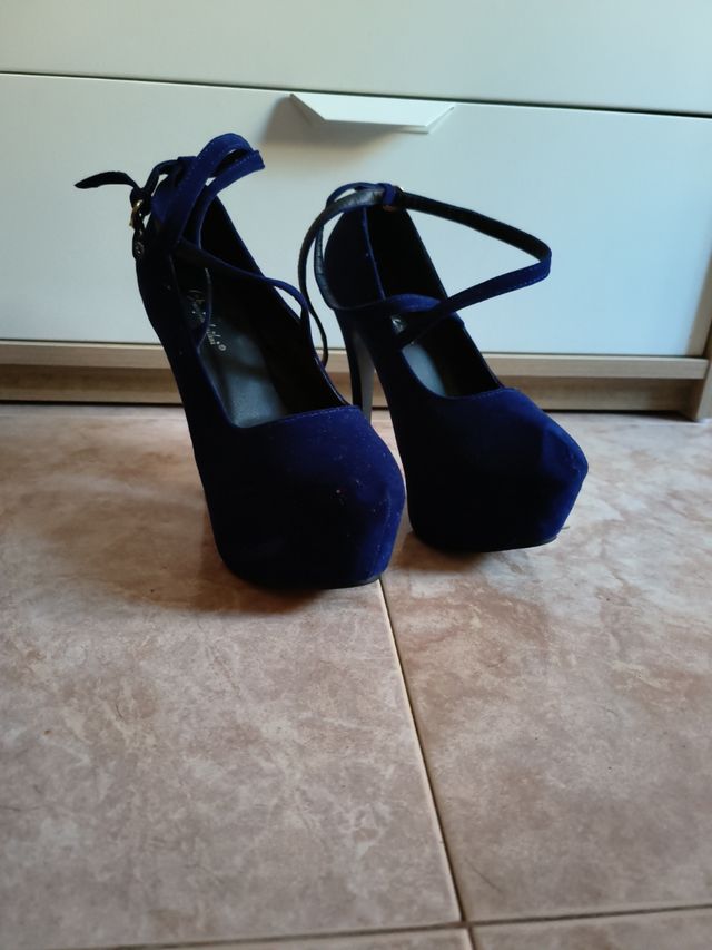 Tacones azul Marino