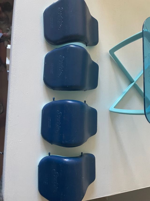 mesa y sillas Barbie