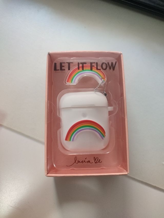 FUNDA AIRPODS 1 NUEVA SIN ABRIR