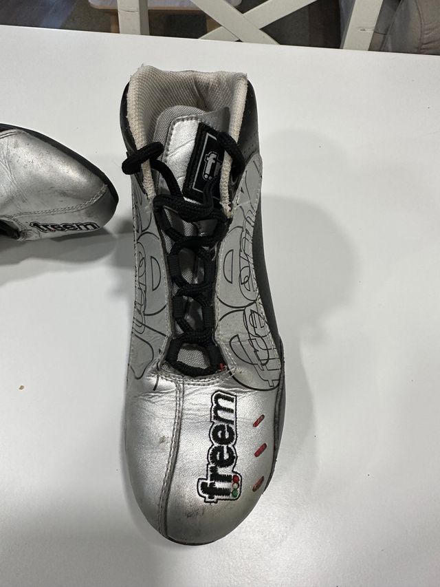 Botas karting nño talla 35