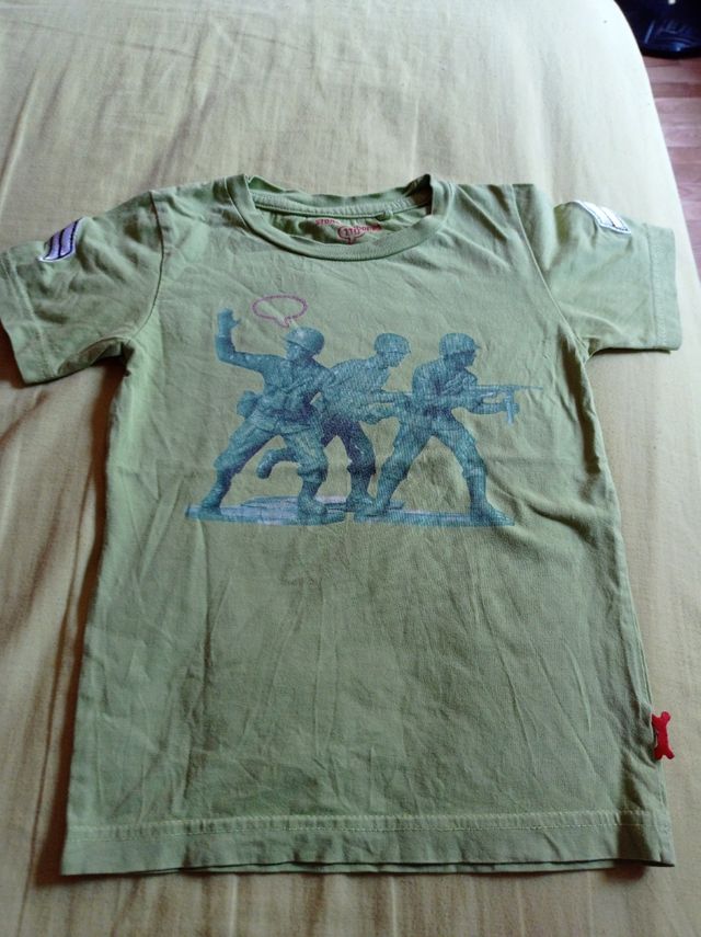 Lote de dos camisetas talla 5