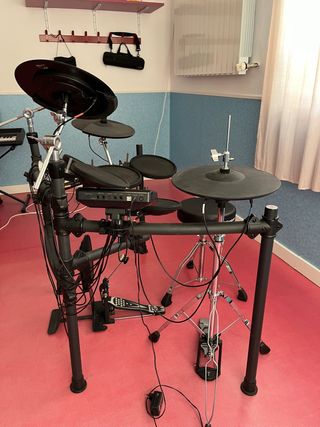 bateria electrónica Millenium