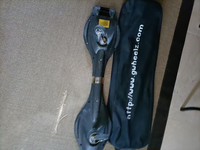 Patinete de ruedas giratorias