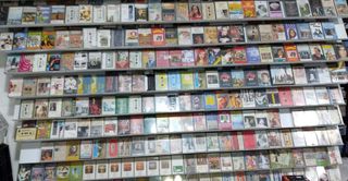 300 CASSETES VINTAGE  VARIADOS D MUSICA ORIGINALES