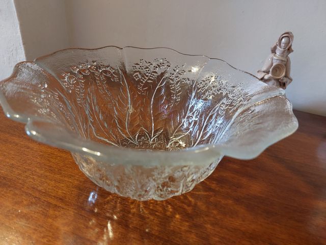 N. 2 fruttiere in vetro decorato