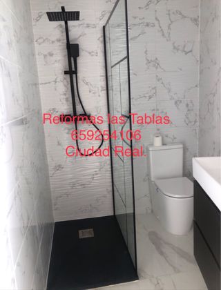 Platos de ducha. Reformas.